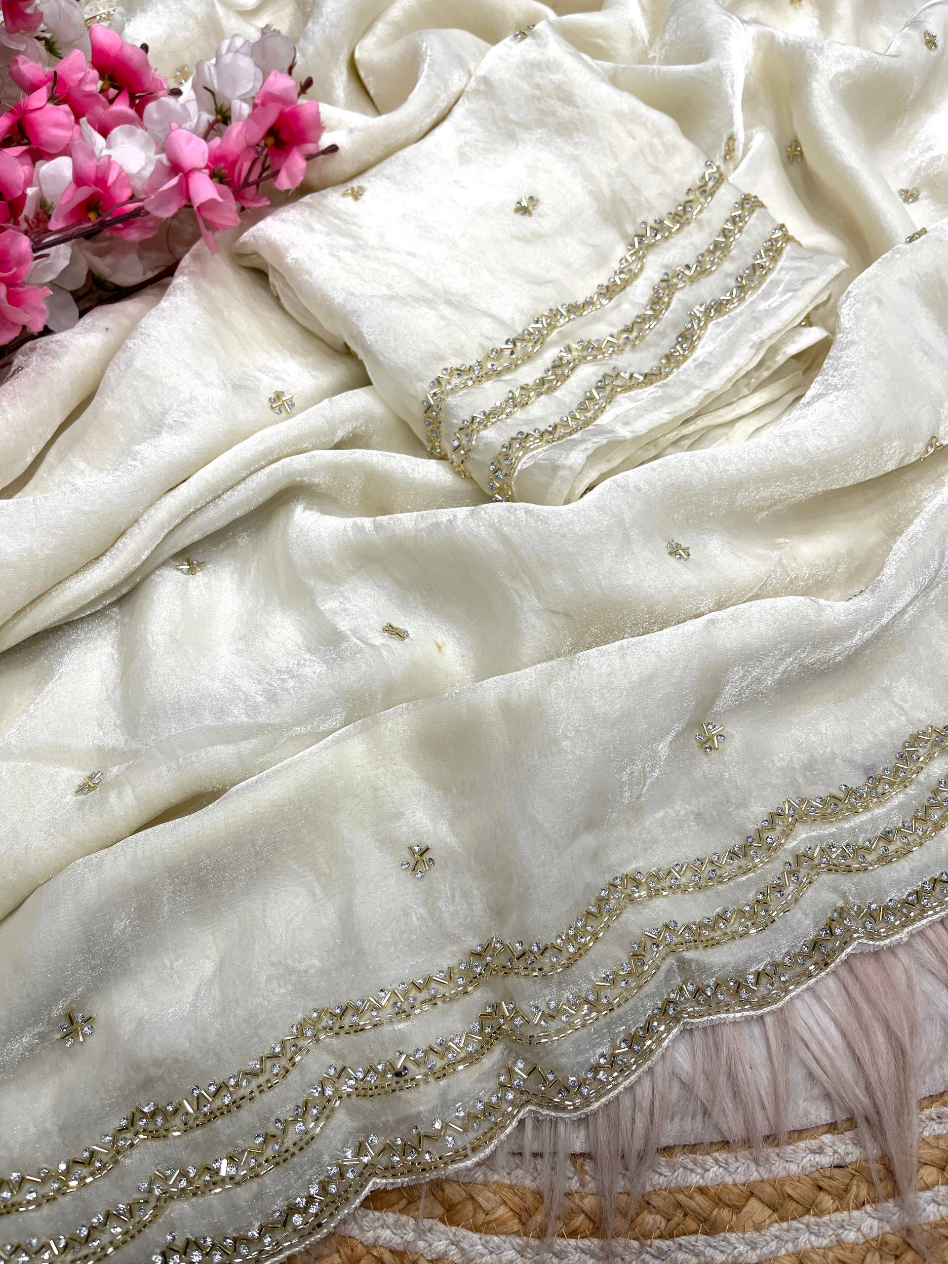 RCS-200 White Unstitched blouse