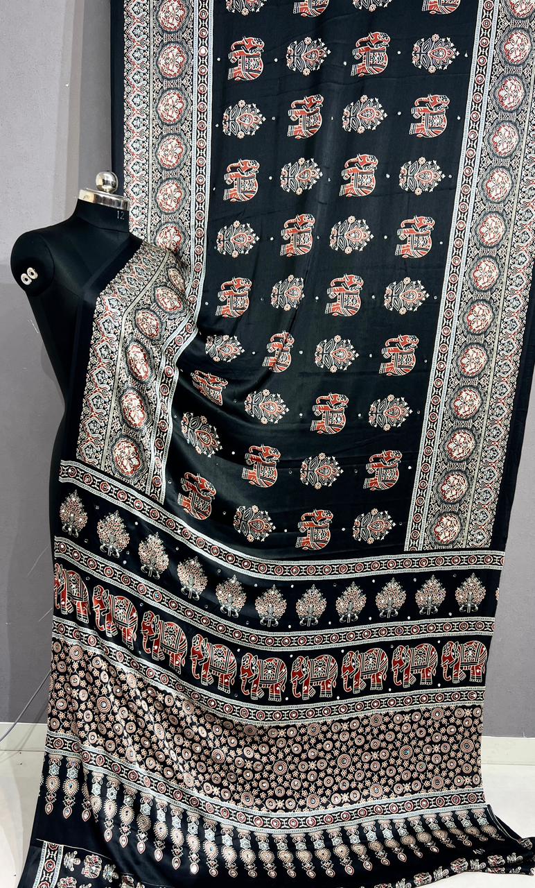 RCS-161 Black Unstitched blouse