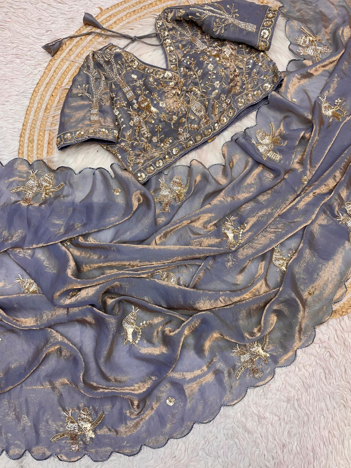 RCS-06 Grey Blouse size 38 with extra margin u can use up 42