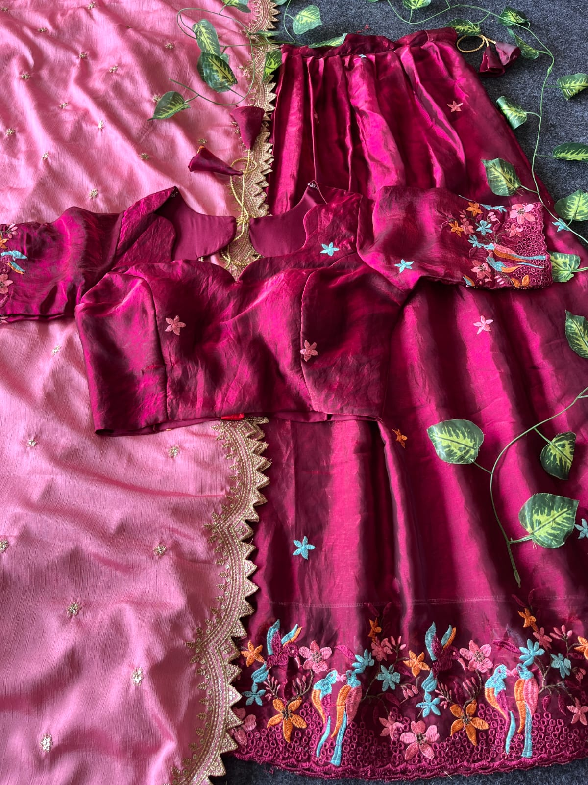 RCL-05 Wine Blouse size 40 both side extra margin u can use it 38 to 44 size